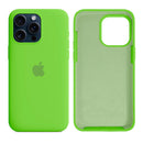 Capinha iPhone 15 Pro Max em Silicone com Interior Aveludado
