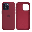 Capinha iPhone 15 Pro Max em Silicone com Interior Aveludado