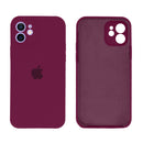 Capinha Celular iPhone 12 Silicone Aveludado com Proteção Câmera