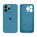 Capinha Celular iPhone 13 Pro Silicone Aveludado com Proteção Câmera
