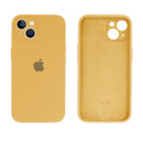 Capinha Celular iPhone 13 Silicone Aveludado com Proteção Câmera