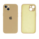 Capinha Celular iPhone 13 Silicone Aveludado com Proteção Câmera