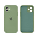 Capinha Celular iPhone 12 Silicone Aveludado com Proteção Câmera