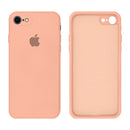 Capinha Celular iPhone 7, 8, SE 2ª e 3ª Geração Silicone Aveludado com Proteção de Câmera