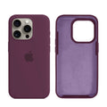 Capinha para iPhone 15 Pro em Silicone com Interior Aveludado