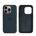 Capinha para iPhone 15 Pro em Silicone com Interior Aveludado