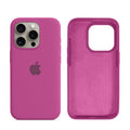 Capinha para iPhone 15 Pro em Silicone com Interior Aveludado