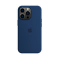 Capinha Celular iPhone 13 Pro Silicone Aveludado