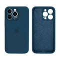Capinha Celular iPhone 13 Pro Silicone Aveludado com Proteção Câmera