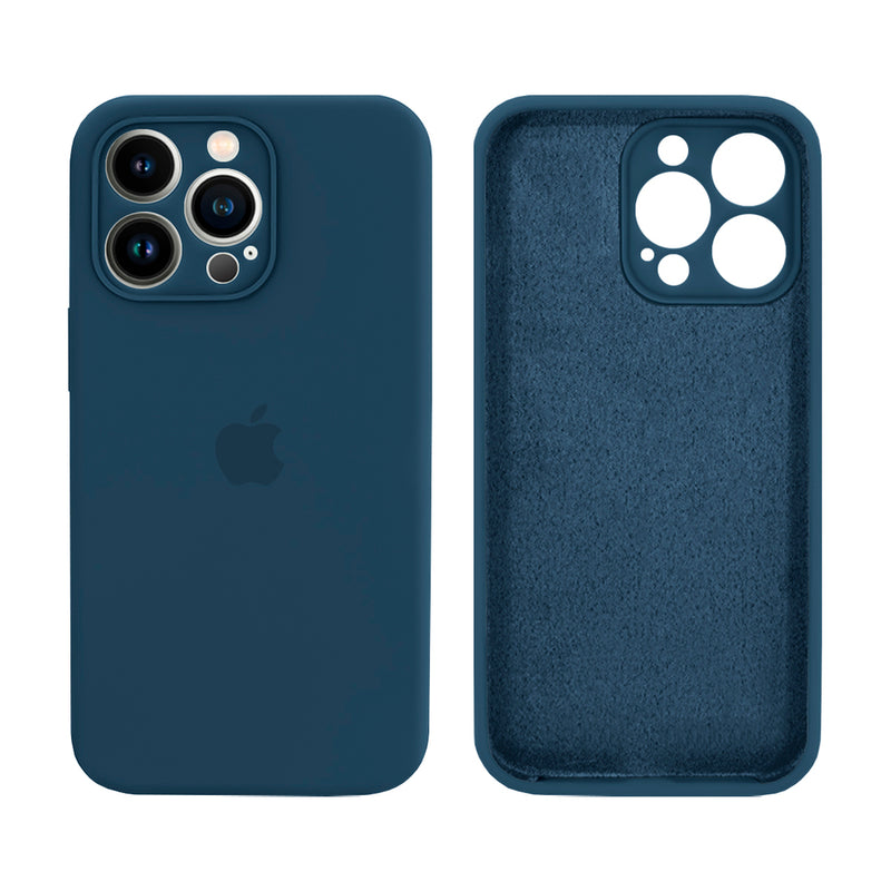 Capinha Celular iPhone 13 Pro Silicone Aveludado com Proteção Câmera