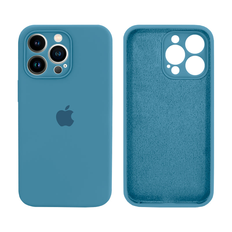 Capinha Celular iPhone 13 Pro Silicone Aveludado com Proteção Câmera