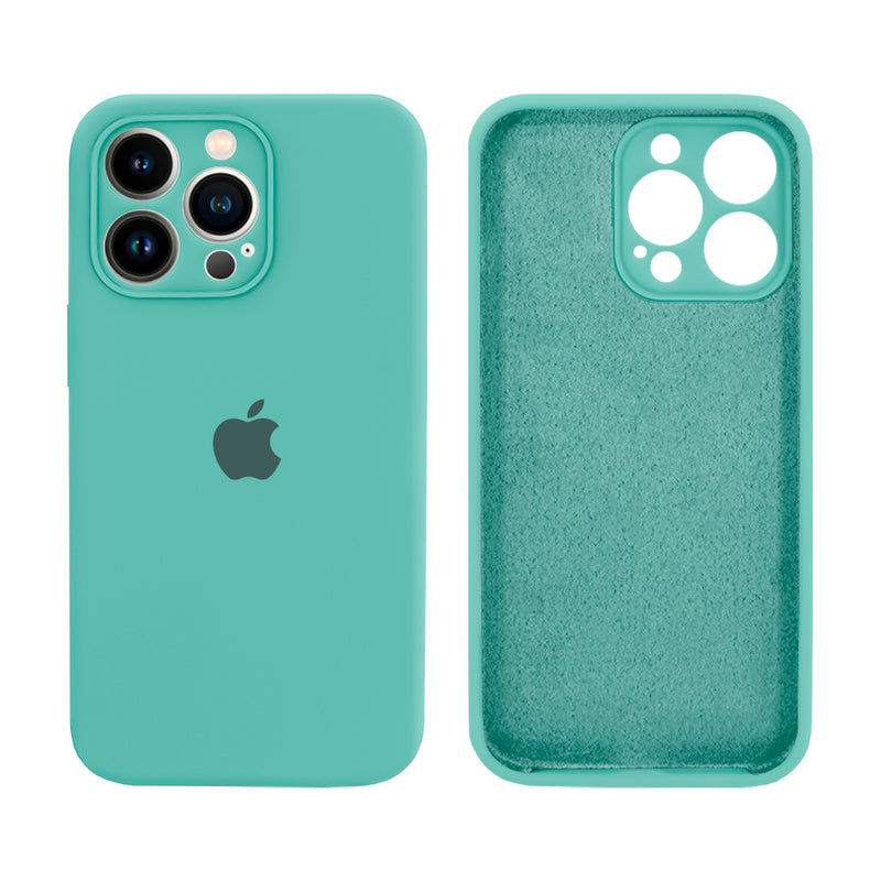Capinha Celular iPhone 13 Pro Silicone Aveludado com Proteção Câmera