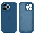 Capinha Celular iPhone 13 Pro Max Silicone Aveludado com Proteção Câmera