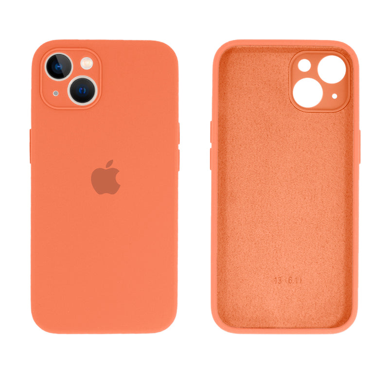Capinha Celular iPhone 13 Silicone Aveludado com Proteção Câmera