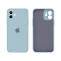 Capinha Celular iPhone 12 Silicone Aveludado com Proteção Câmera