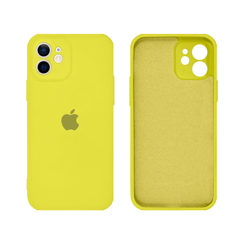 Capinha Celular iPhone 12 Silicone Aveludado com Proteção Câmera