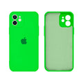 Capinha Celular iPhone 12 Silicone Aveludado com Proteção Câmera